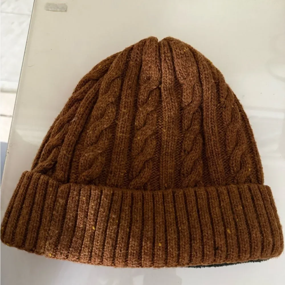 Prana Brown Cable Knit Beanie unisex one size